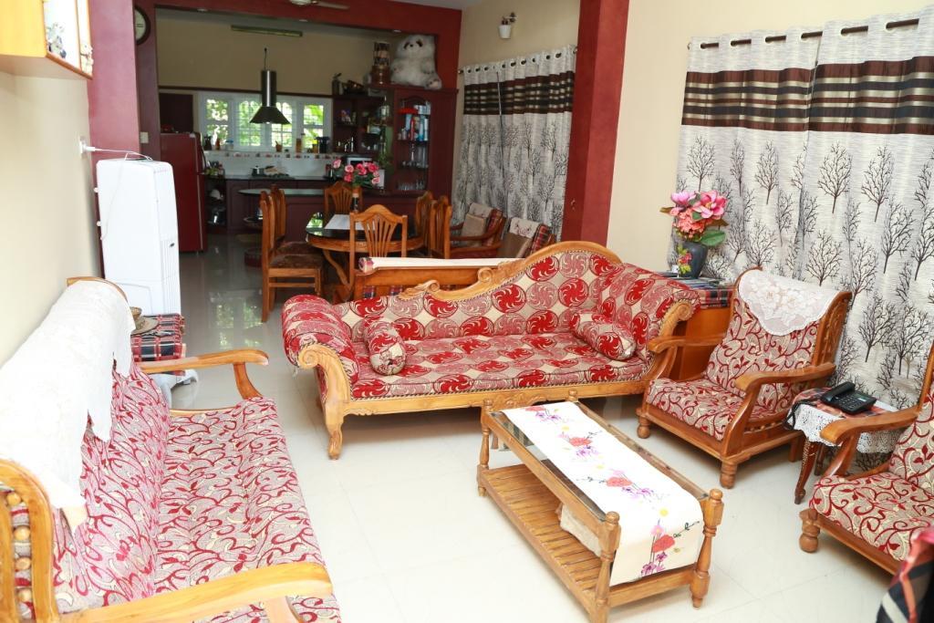 Ferndale Homestay Thekkady Luaran gambar